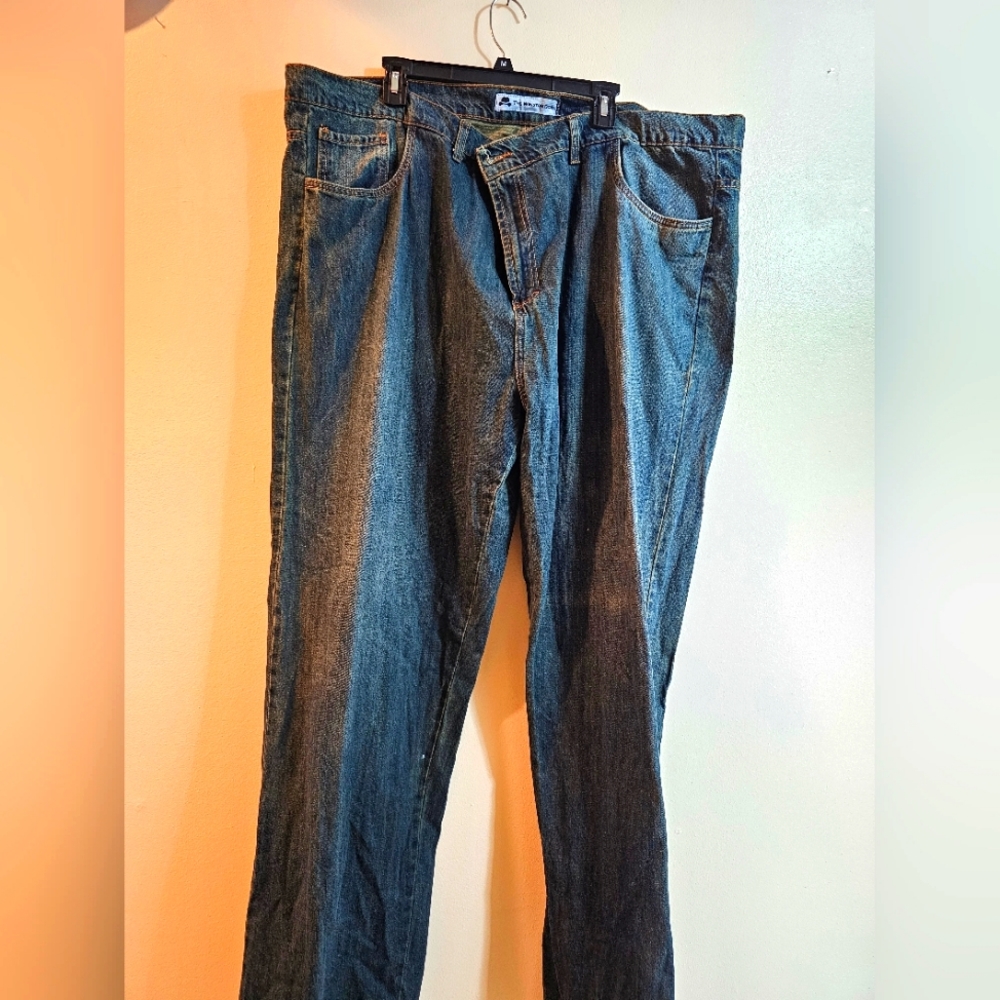 The Winston Box Men's Dark Wash Jeans